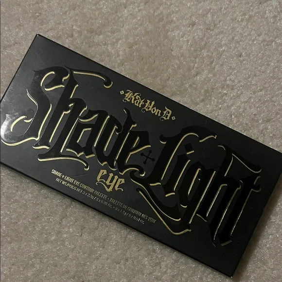Kat Von D Eye Palette in Black and Gold - Picture 1 of 2